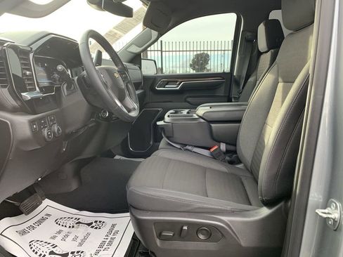 Certified 2025 Chevrolet Silverado 1500 LT image 17
