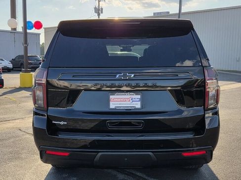 Used 2023 Chevrolet Suburban Z71 w/ Luxury Package AWD/4WD image 6