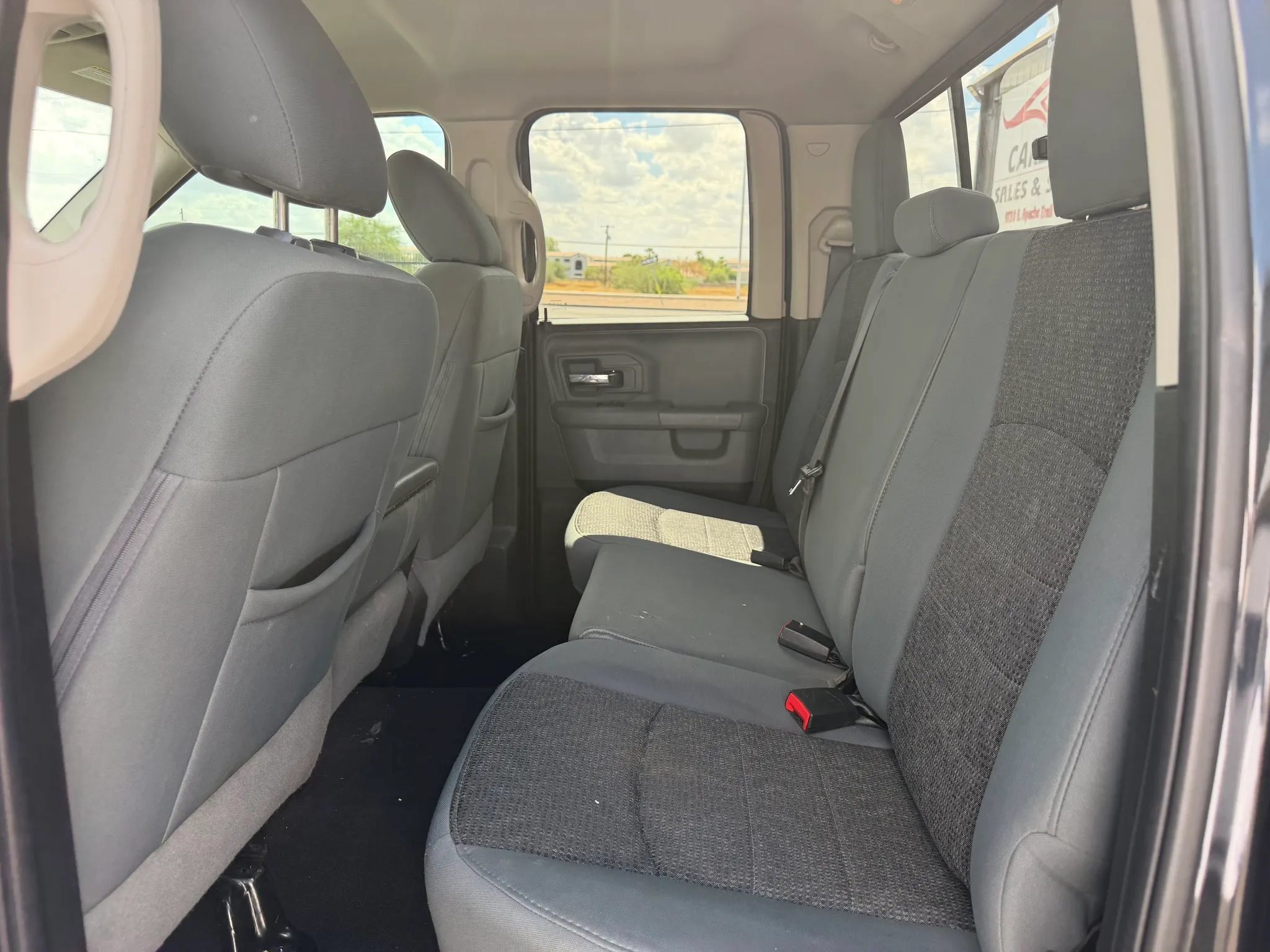 Used 2019 RAM 1500 Classic SLT w/ Luxury Group AWD/4WD image 16