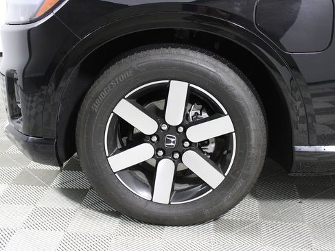Used 2024 Honda Prologue Touring image 37