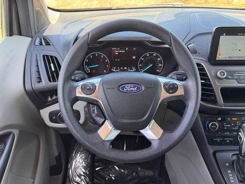 Used 2019 Ford Transit Connect XLT FWD image 21
