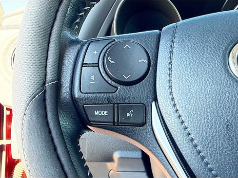 Used 2017 Toyota Corolla iM image 33