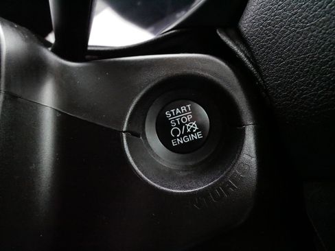 Used 2022 Jeep Renegade Latitude image 28