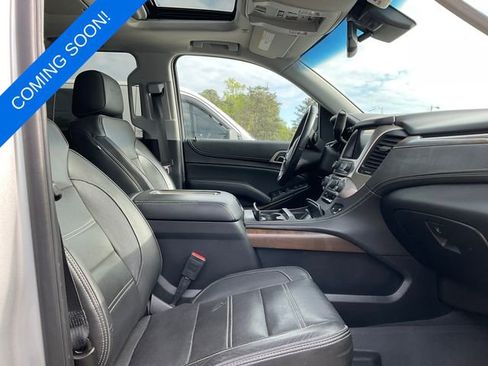 Used 2019 GMC Yukon XL Denali w/ Denali Ultimate Package image 8
