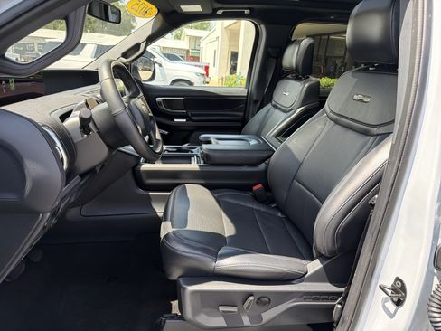Used 2025 Ford Expedition Platinum w/ Stealth Performance Package AWD/4WD image 16