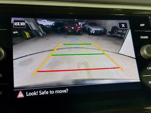 Used 2023 Volkswagen Atlas SE FWD image 14