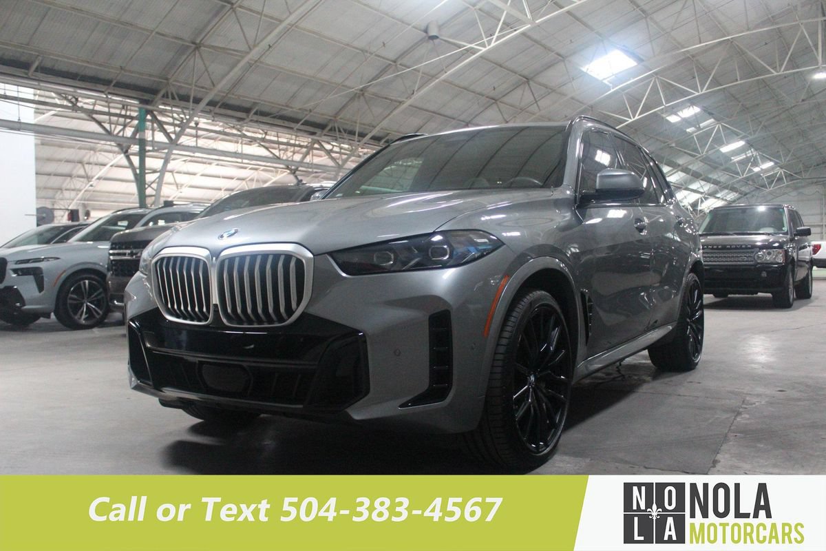 Used 2024 BMW X5 xDrive40i w/ M Sport Package AWD/4WD image 2