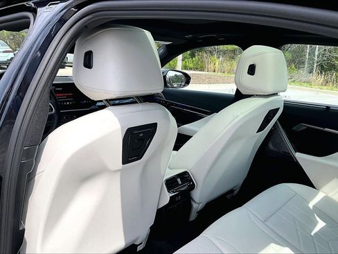 Certified 2025 BMW i5 M60 w/ Executive Package image 23