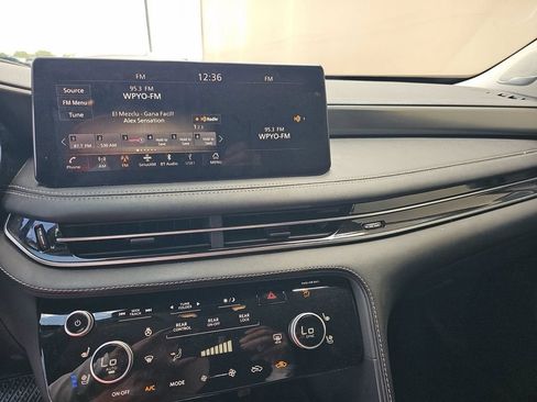 Certified 2023 INFINITI QX60 Luxe w/ Performance Audio Package FWD image 18