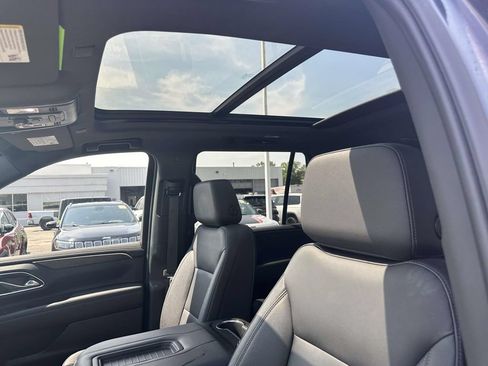 Used 2023 Chevrolet Tahoe LT w/ LT Signature Package AWD/4WD image 22