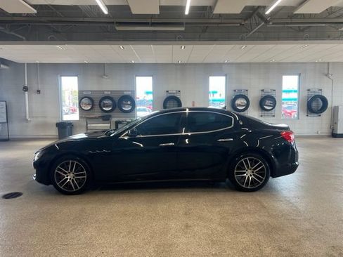 Used 2018 Maserati Ghibli S Q4 AWD/4WD image 10