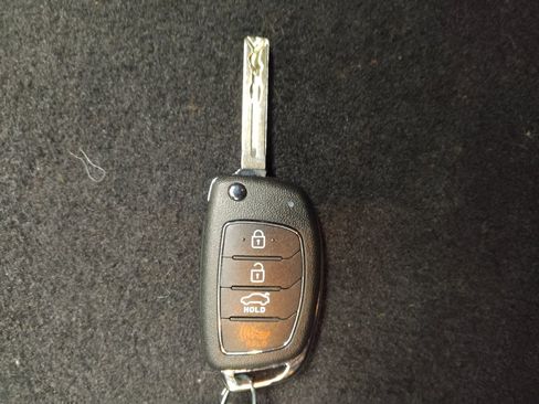 Used 2019 Hyundai Sonata SE FWD image 32