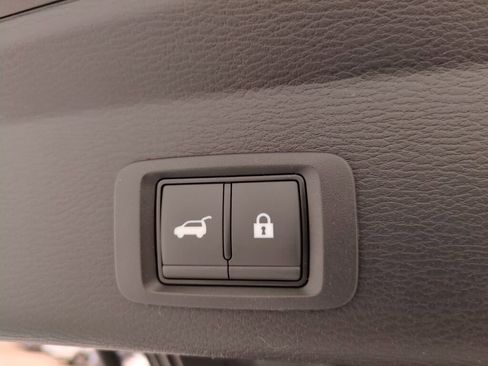 New 2025 Mitsubishi Outlander SEL image 14