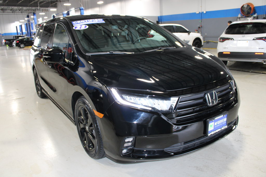 Used 2023 Honda Odyssey Sport image 3