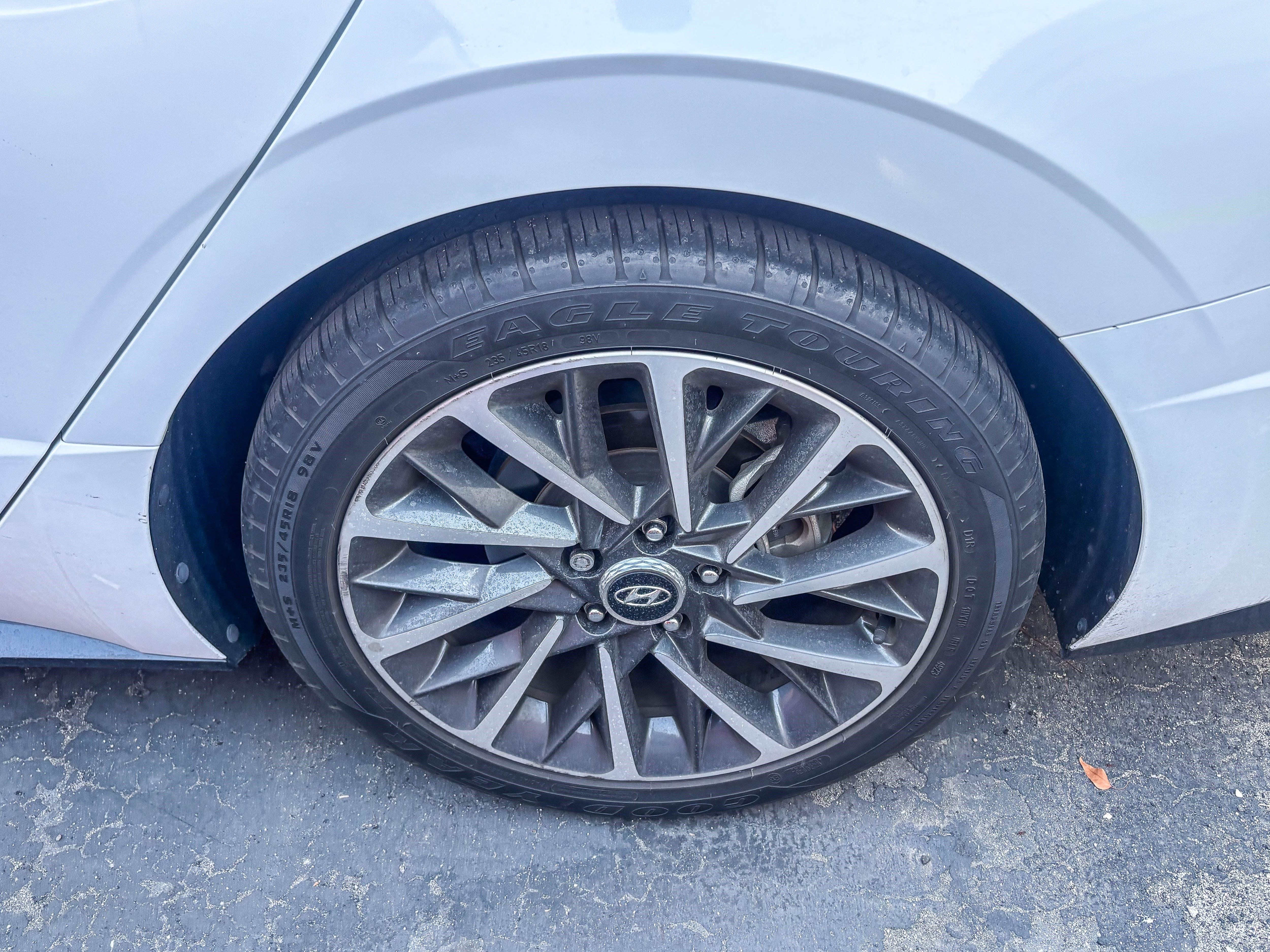 Used 2020 Hyundai Sonata Limited FWD image 11