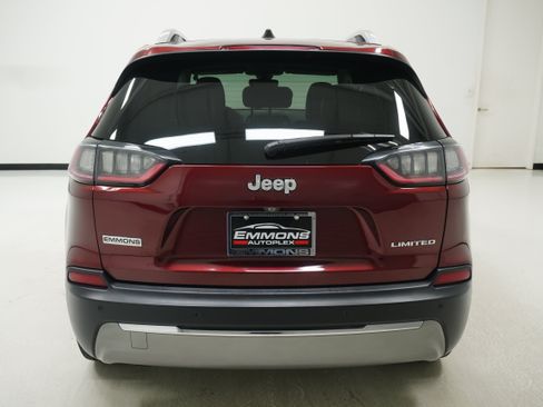 Used 2019 Jeep Cherokee Limited FWD image 5