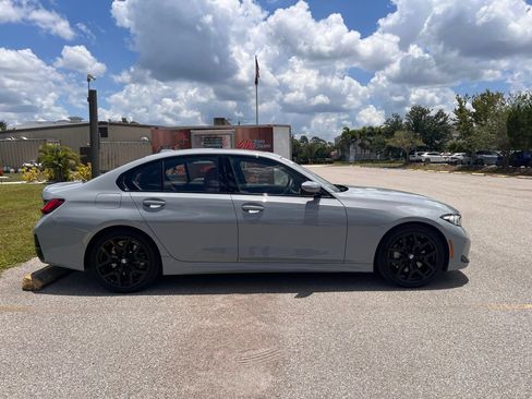 Used 2026 BMW 330i Sedan w/ M Sport Package RWD image 3