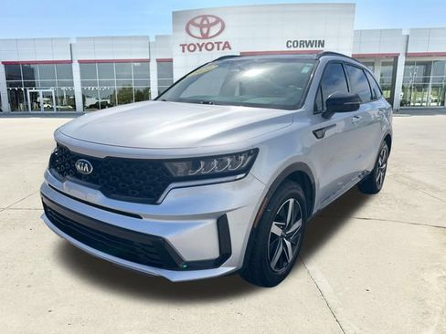 Used 2021 Kia Sorento S w/ Panoramic Sunroof Package FWD image 7