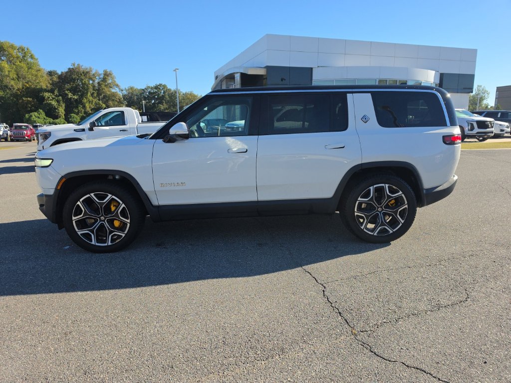 Used 2023 Rivian R1S Adventure Quad AWD/4WD image 4