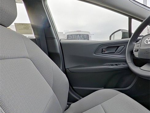 New 2026 Toyota Prius LE image 26
