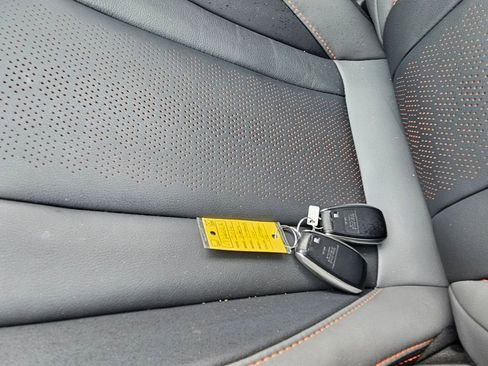 Used 2024 Subaru Crosstrek 2.5i Limited w/ Popular Package #4A image 27