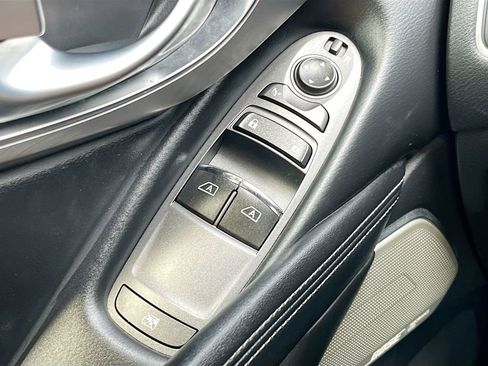 Used 2021 INFINITI Q60 3.0t Luxe w/ Essential Package image 17