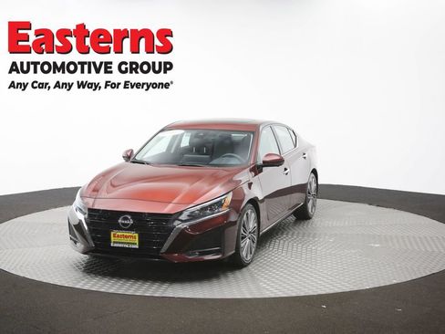 Used 2023 Nissan Altima 2.5 SL FWD image 55