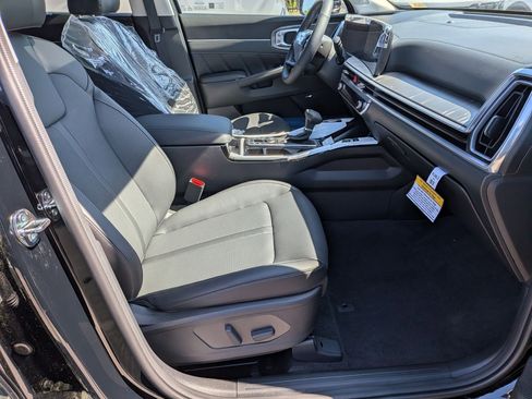 New 2026 Kia Sorento SX FWD image 38