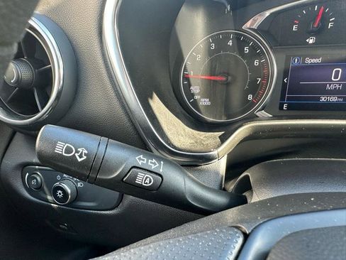 Used 2022 Chevrolet Blazer LT FWD image 13