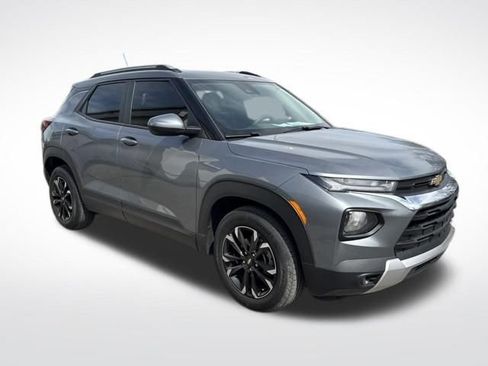 Used 2021 Chevrolet TrailBlazer LT w/ Convenience Package image 9