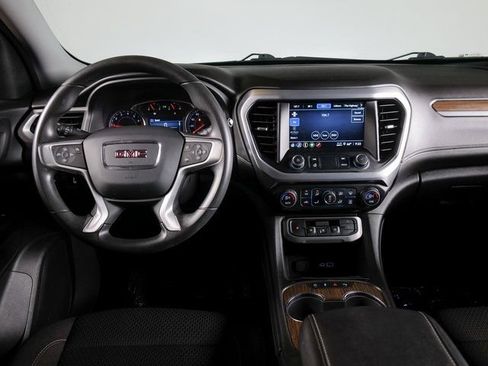 Used 2023 GMC Acadia SLE FWD image 11