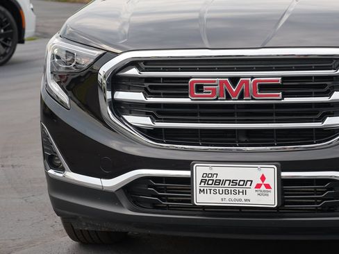 Used 2020 GMC Terrain SLT AWD/4WD image 9