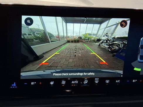 Used 2024 Ford Mustang GT Premium image 28