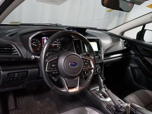 Used 2020 Subaru Crosstrek 2.0i Premium w/ Moonroof Package 1 AWD/4WD image 7