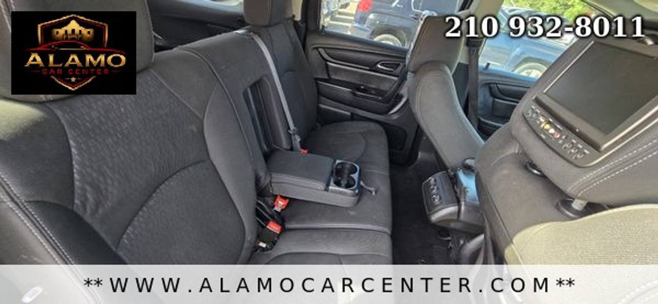 Used 2015 GMC Acadia SLE FWD image 20