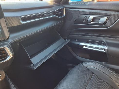 Used 2025 Ford Mustang GT Premium image 23