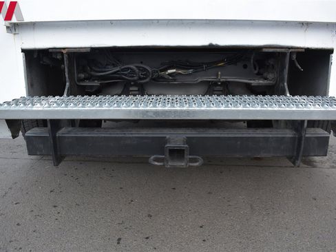 Used 2016 Ford F550 4x4 Regular Cab Super Duty image 26