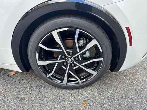 New 2026 Toyota Prius Plug-In Hybrid image 15