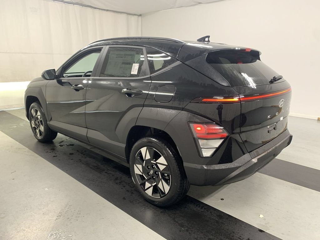 Used 2024 Hyundai Kona SEL w/ Convenience Package AWD/4WD image 7