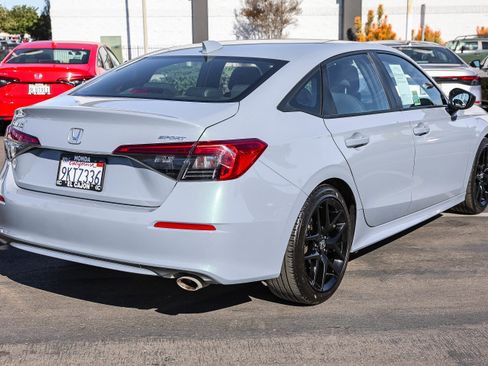 Certified 2024 Honda Civic Sport image 23