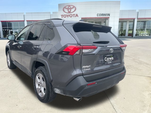 Used 2025 Toyota RAV4 XLE w/ Convenience Package AWD/4WD image 3