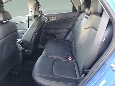 New 2026 Kia Sportage SX FWD image 26