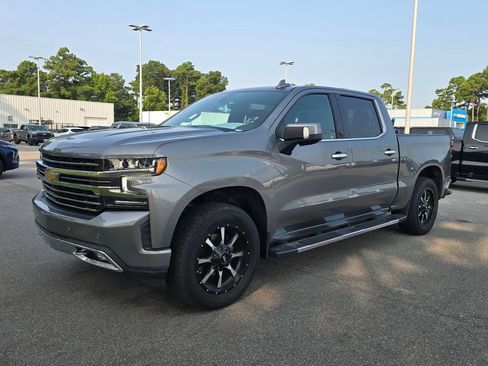 Certified 2021 Chevrolet Silverado 1500 High Country w/ Technology Package AWD/4WD image 1