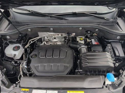 Used 2025 Volkswagen Atlas Cross Sport SE FWD image 34
