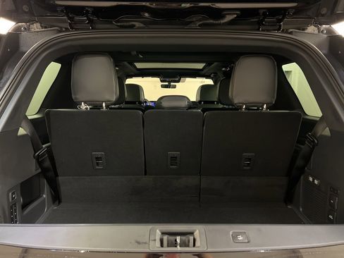 Used 2025 Lincoln Navigator Reserve w/ Jet Appearance Package image 38