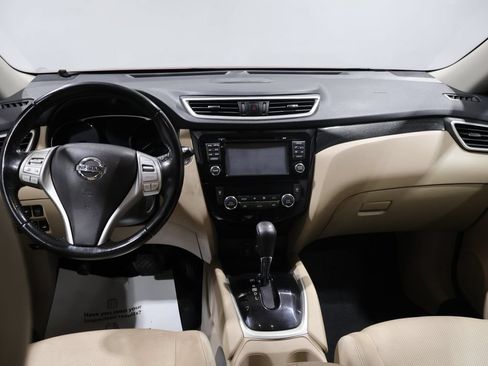 Used 2016 Nissan Rogue SL AWD/4WD image 16