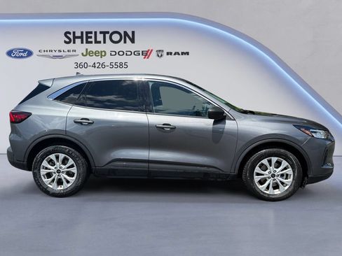 Used 2024 Ford Escape Active FWD image 7