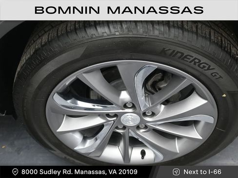 Used 2023 Buick Encore GX Essence w/ Experience Buick Package FWD image 19