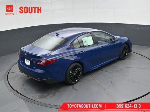 New 2026 Toyota Camry SE w/ Convenience Package image 40