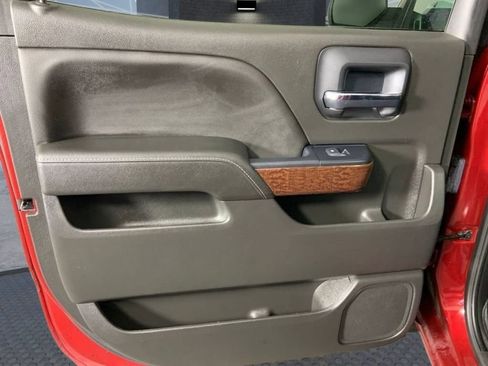 Used 2018 GMC Sierra 1500 SLT AWD/4WD image 17